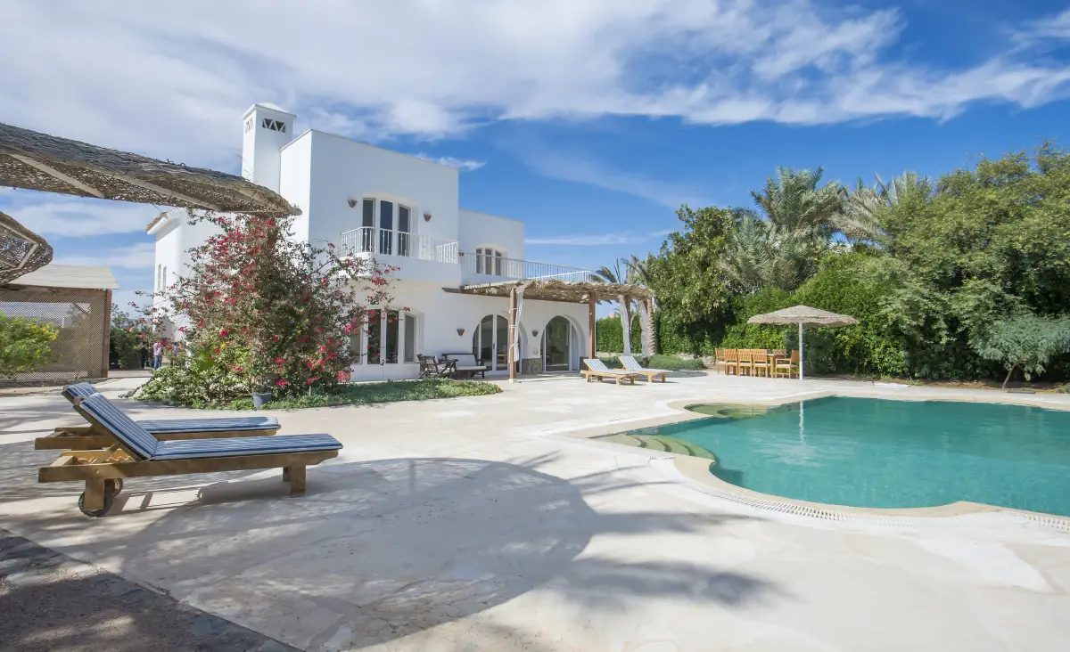 Fort Myers Hosts: How to Turn Your Property into a Profitable Vacation Rental